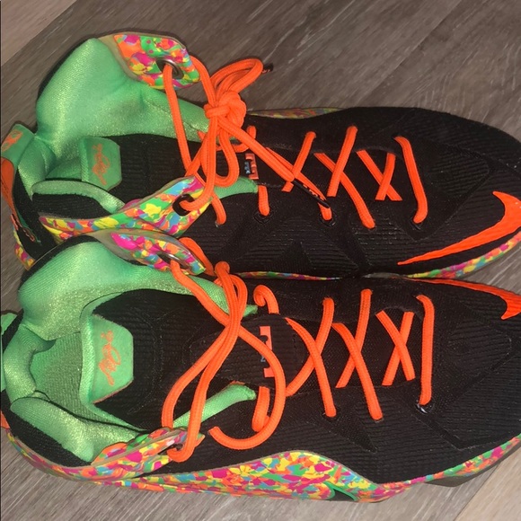 Nike Lebron 12 Fruitty Pebbles - Picture 1 of 2